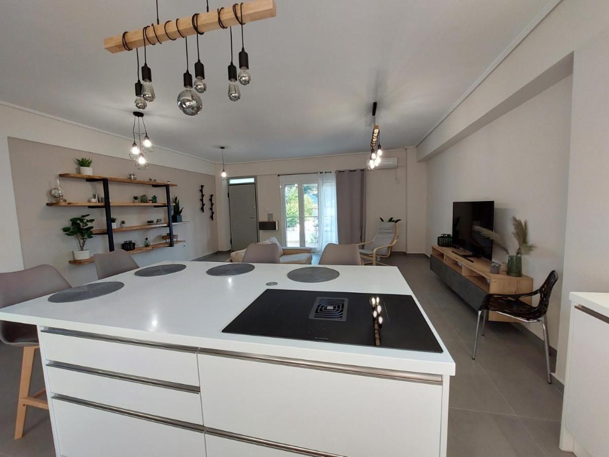 New Minimal Apartment,10' From Athens Airport Spáta エクステリア 写真