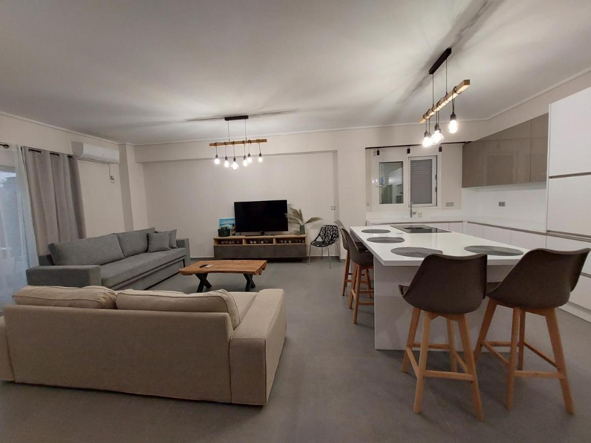 New Minimal Apartment,10' From Athens Airport Spáta エクステリア 写真